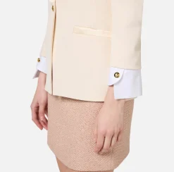 Tailleur|Giacche & Trench|Elisabetta Franchi Giacca doppiopetto in crêpe stretch con polsi in cotone Burro