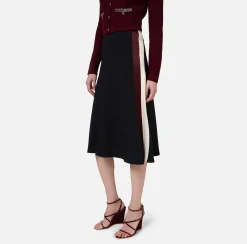 Gonne|Elisabetta Franchi Gonna midi in crêpe satin con bande Nero/RougeNoir/Burro