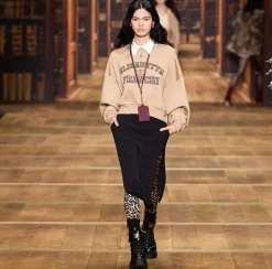 Gonne|Elisabetta Franchi Gonna midi in crêpe stretch con shorts Nero