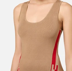 Top, T-Shirt & Body|Elisabetta Franchi Top in viscosa con bande logate Camel/RedPassion