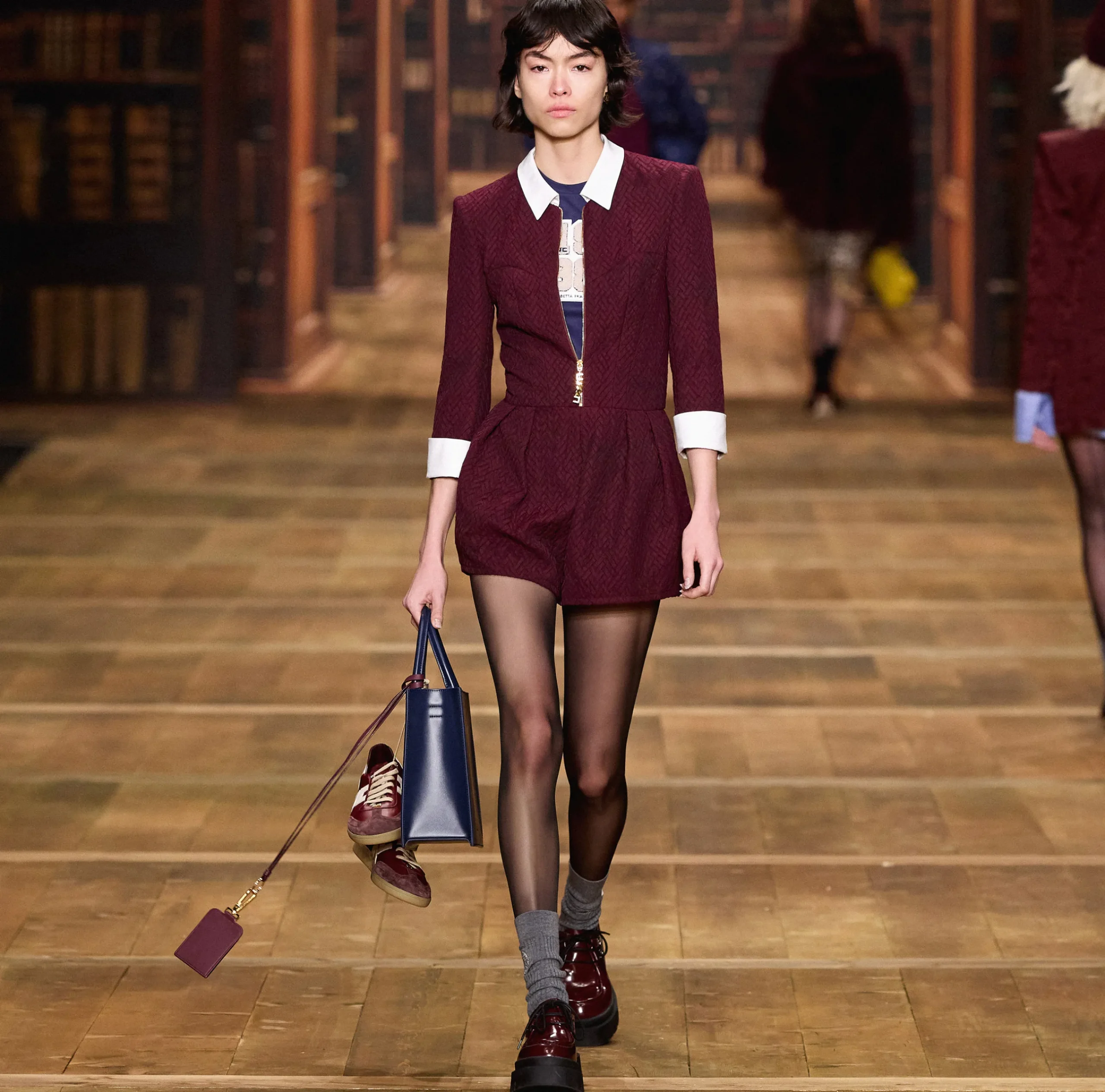 Tute|Elisabetta Franchi Tuta corta in tweed resca con zip RougeNoir