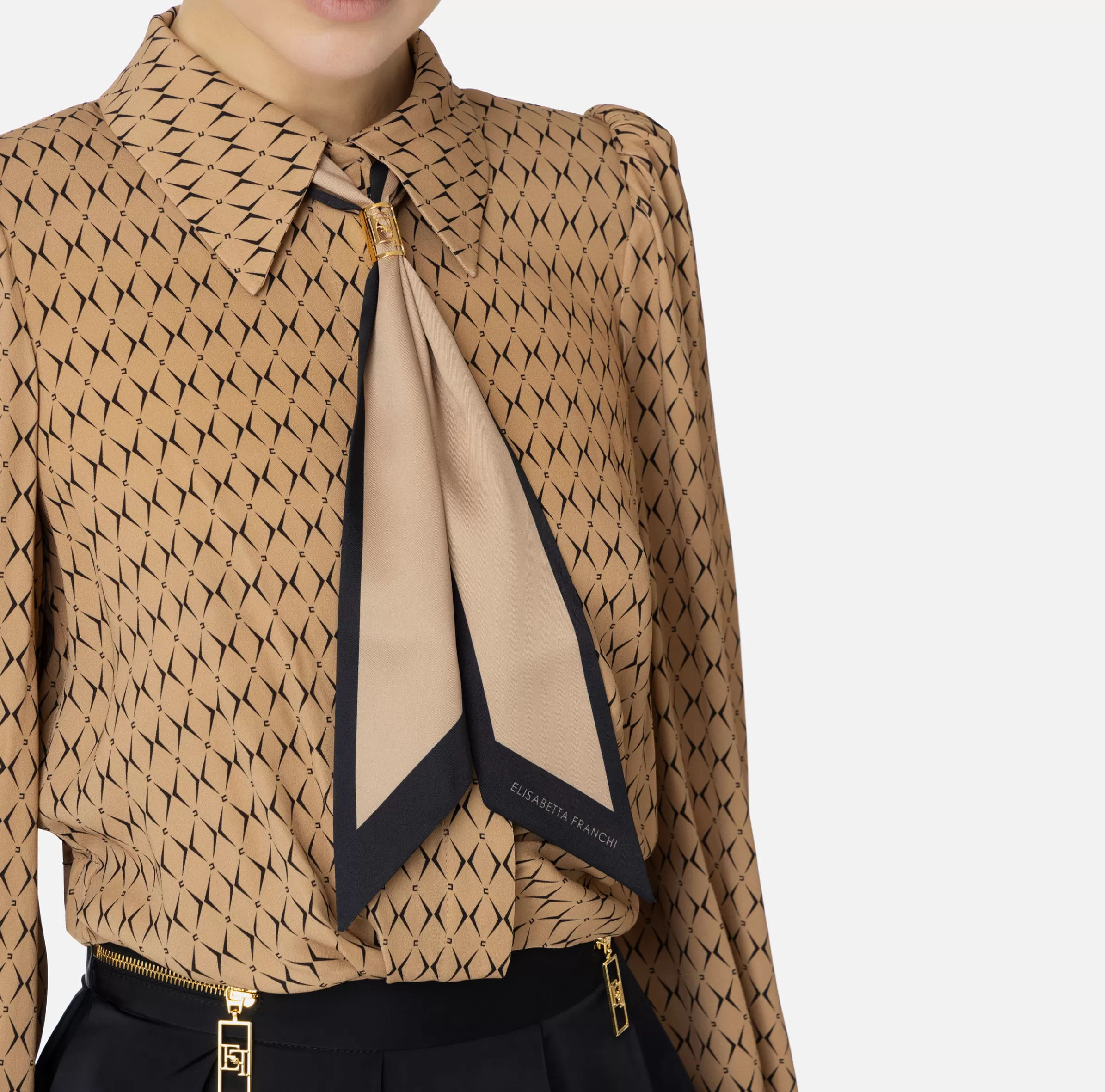 Elisabetta Franchi Camicie E Bluse^Camicia cropped in georgette stampa rombo con foulard Camel/Nero