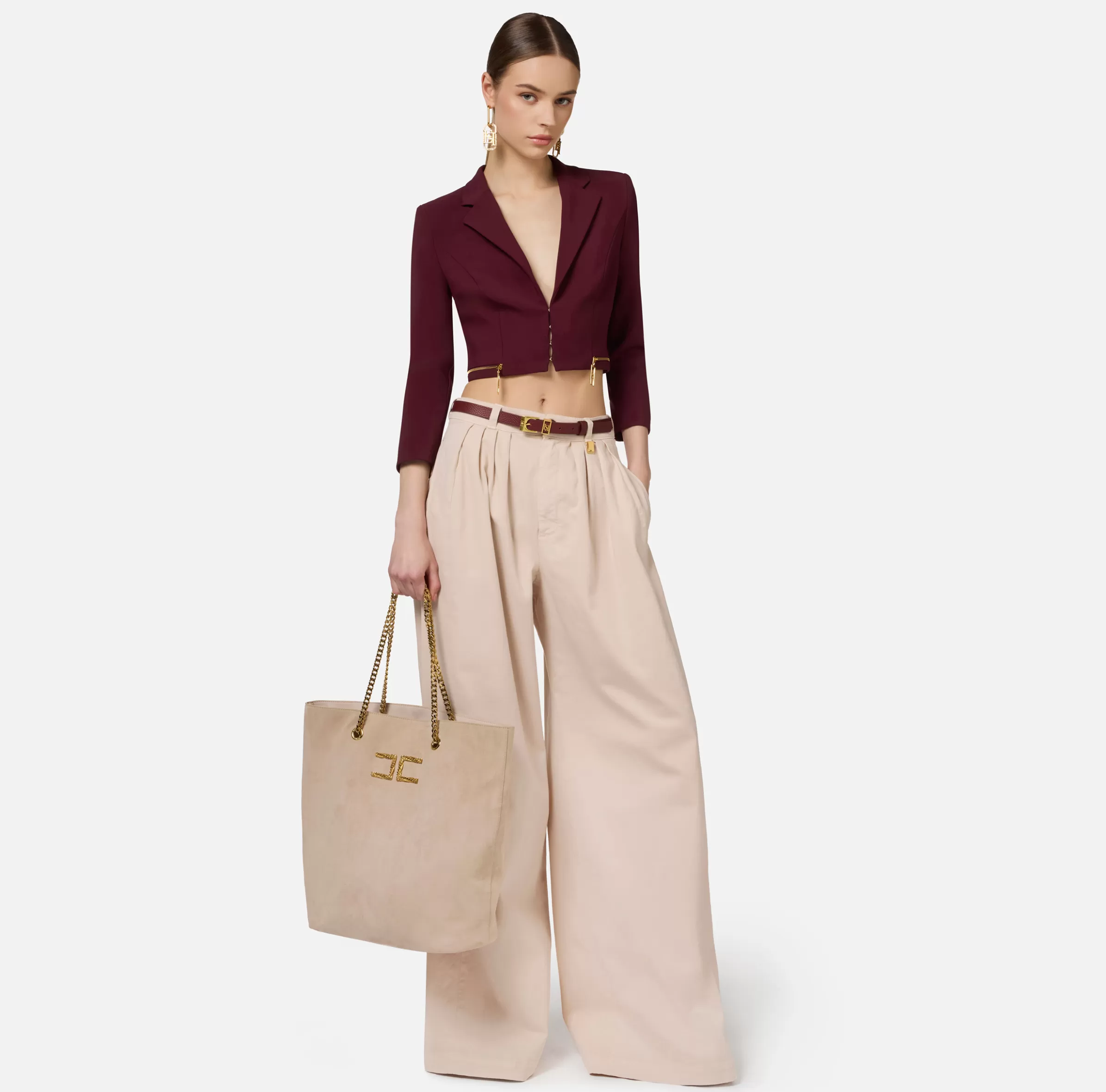 Elisabetta Franchi Giacche & Trench^Giacca cropped in crêpe stretch con zip RougeNoir