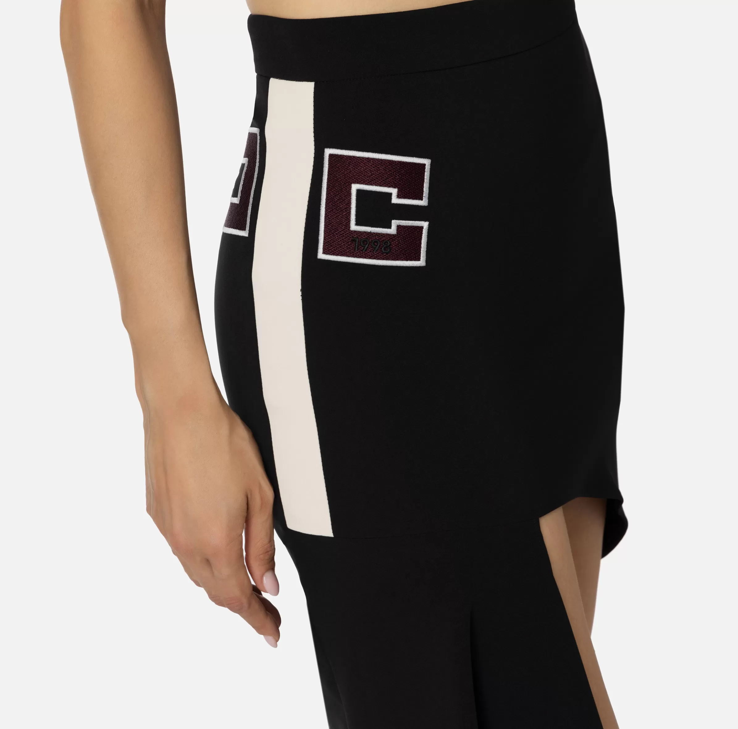 Elisabetta Franchi Gonne^Gonna asimmetrica in crêpe stretch con bande e ricamo logo Nero/Burro